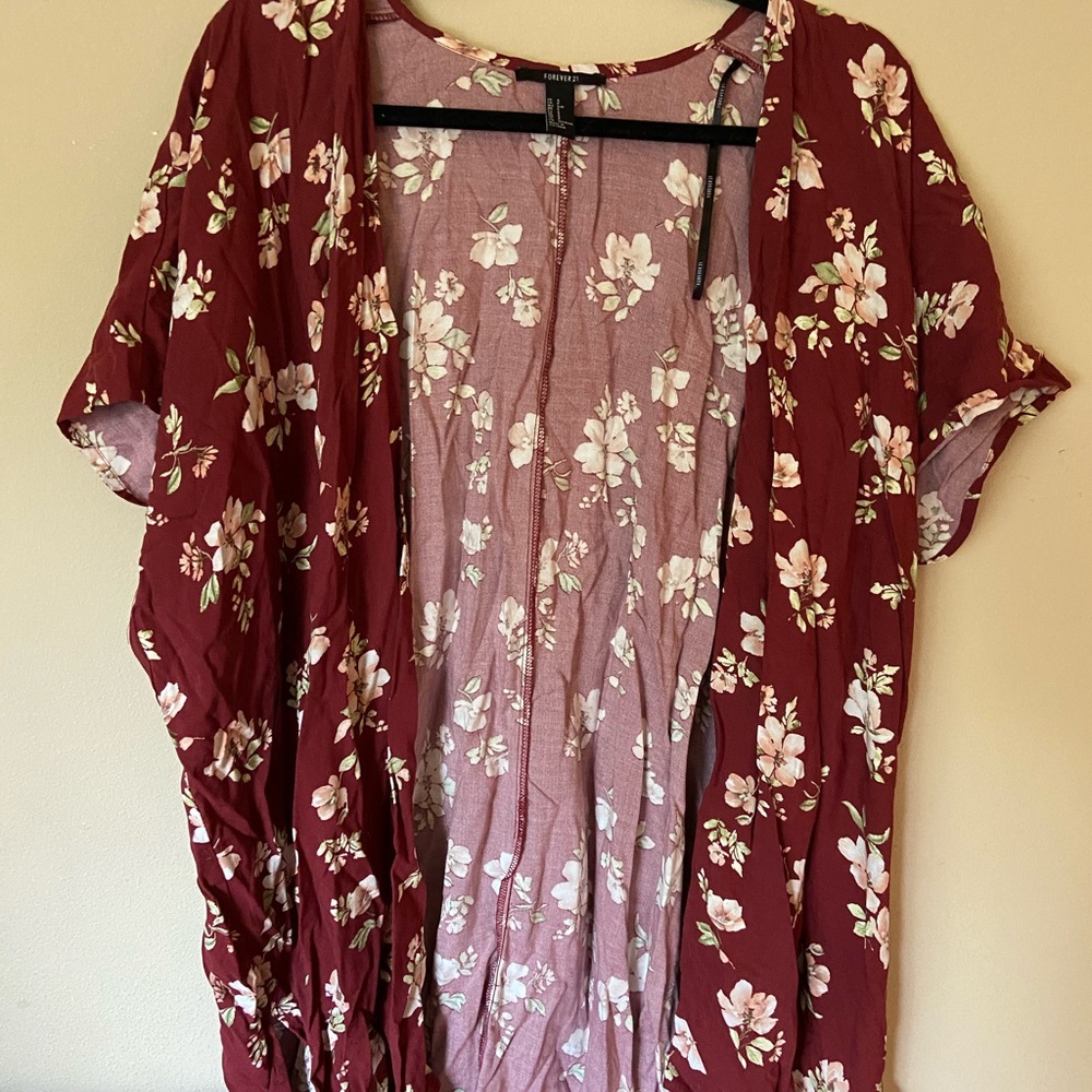 💫3/$15 Red Forever 21 kimono